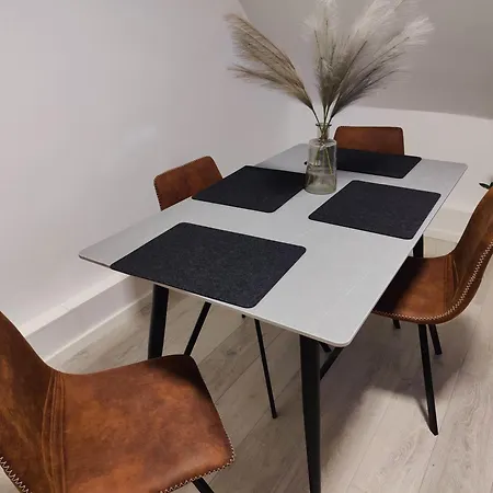 Bliss - 2 Schlafzimmer, Boho, Netflix, Arbeitsplatz Apartmán *